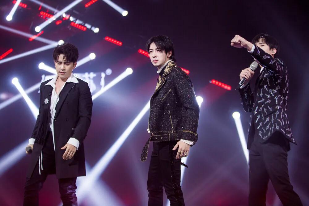 扎西顿珠高天鹤,高天鹤扎西顿珠