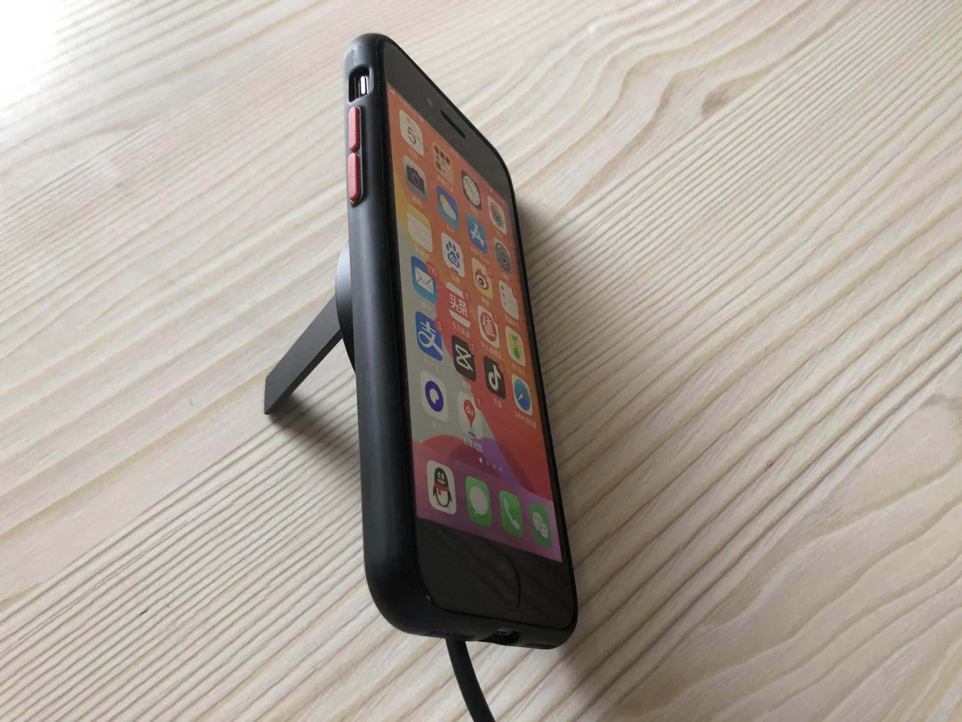 ESR亿色,esr亿色充电头