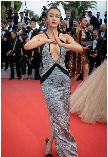 戛纳红毯是不是给钱就能去,戛纳红毯价目表