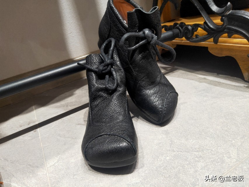 想做服装生意,服装生意现在好做吗