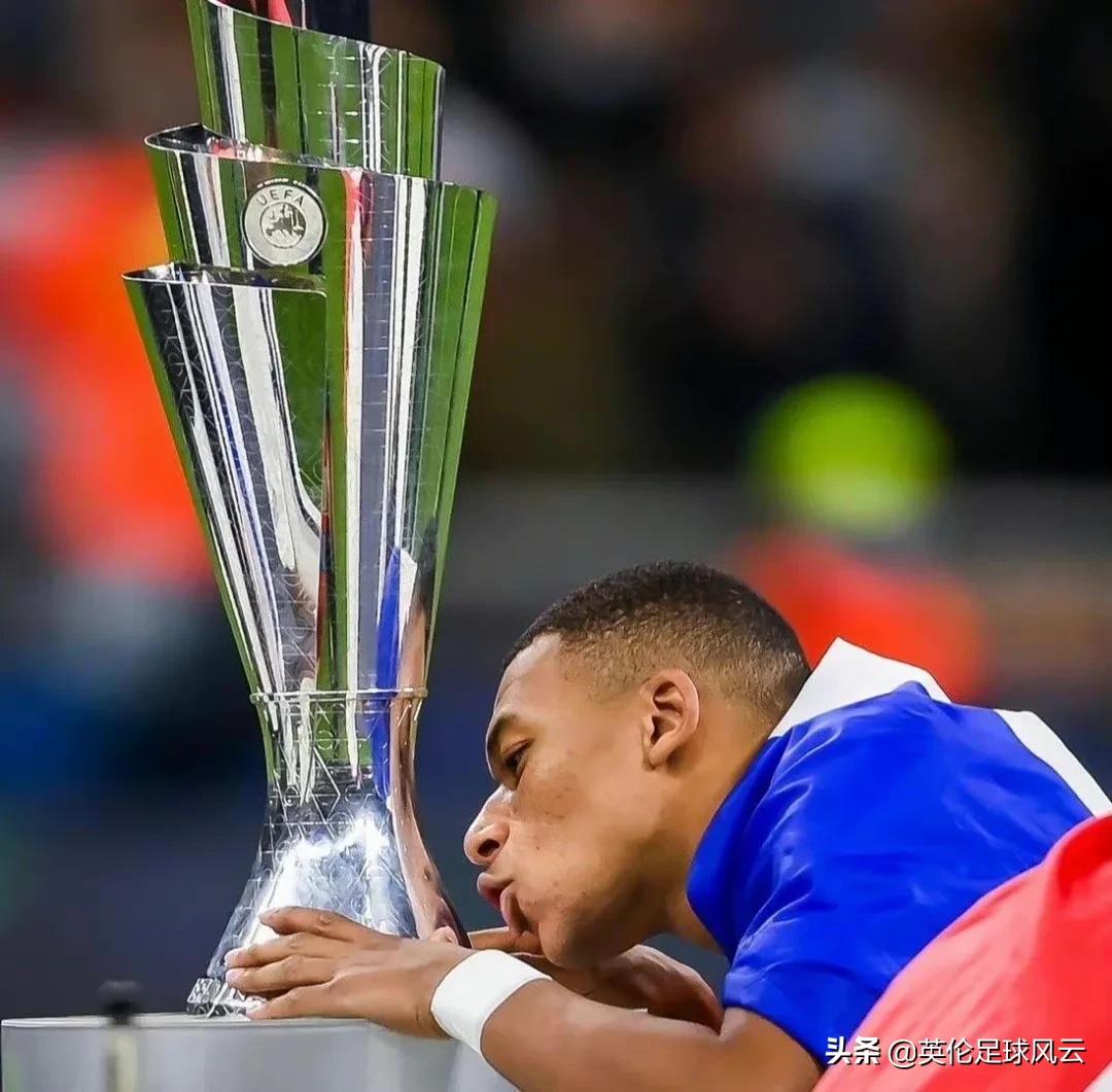 库尔图瓦欧冠决赛和家人,本泽马和库尔图瓦欧国联