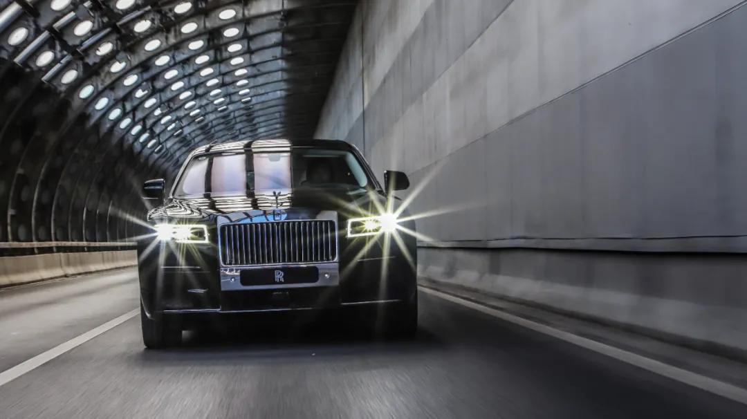 新款古思特大灯,全新古思特标准版