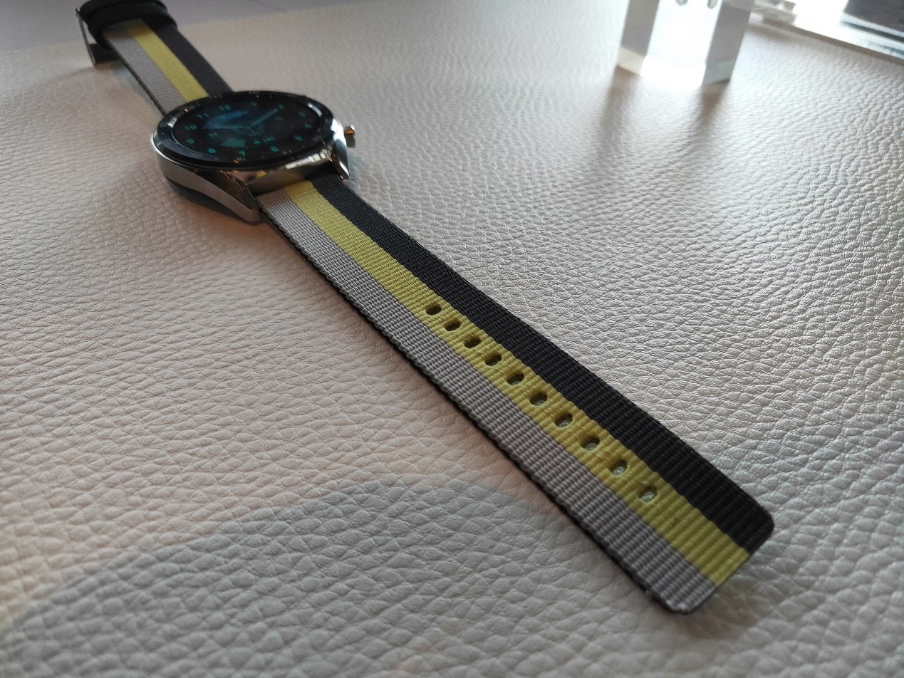 华为运动手环3e快速入门手册,华为手环哪一款能单独跑步