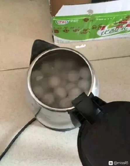 “不带口罩试试,试试就逝世!”网友:哈哈这操作令人瑟瑟发抖