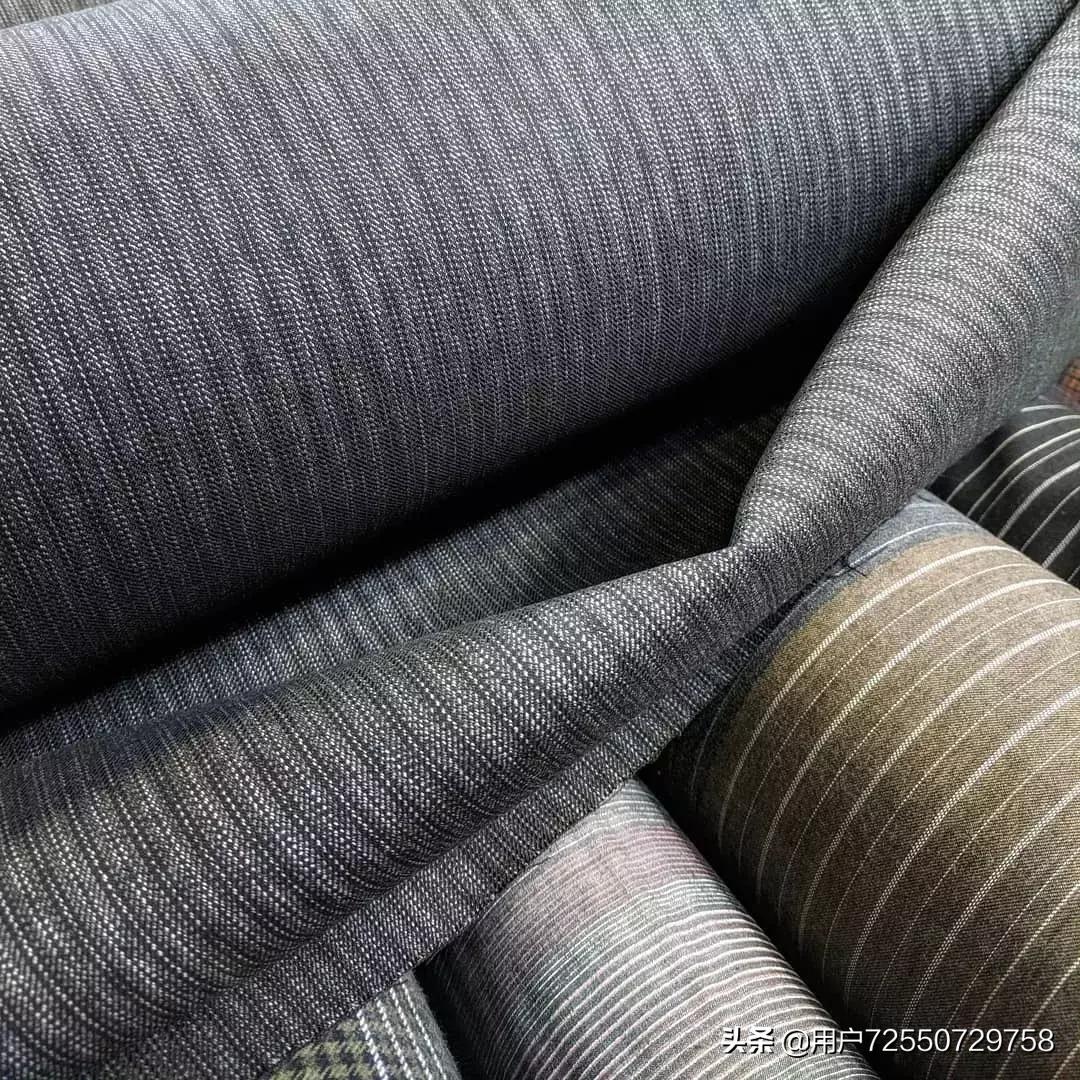 云衣定制丨都说西服面料里羊毛最好,是真的吗?