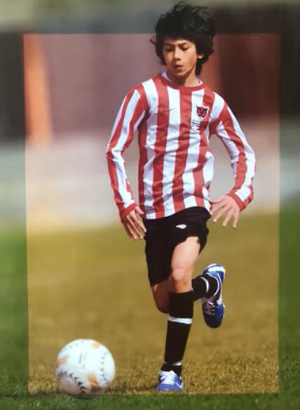 16岁男孩变成肌肉猛男,16岁肌肉男健身变化