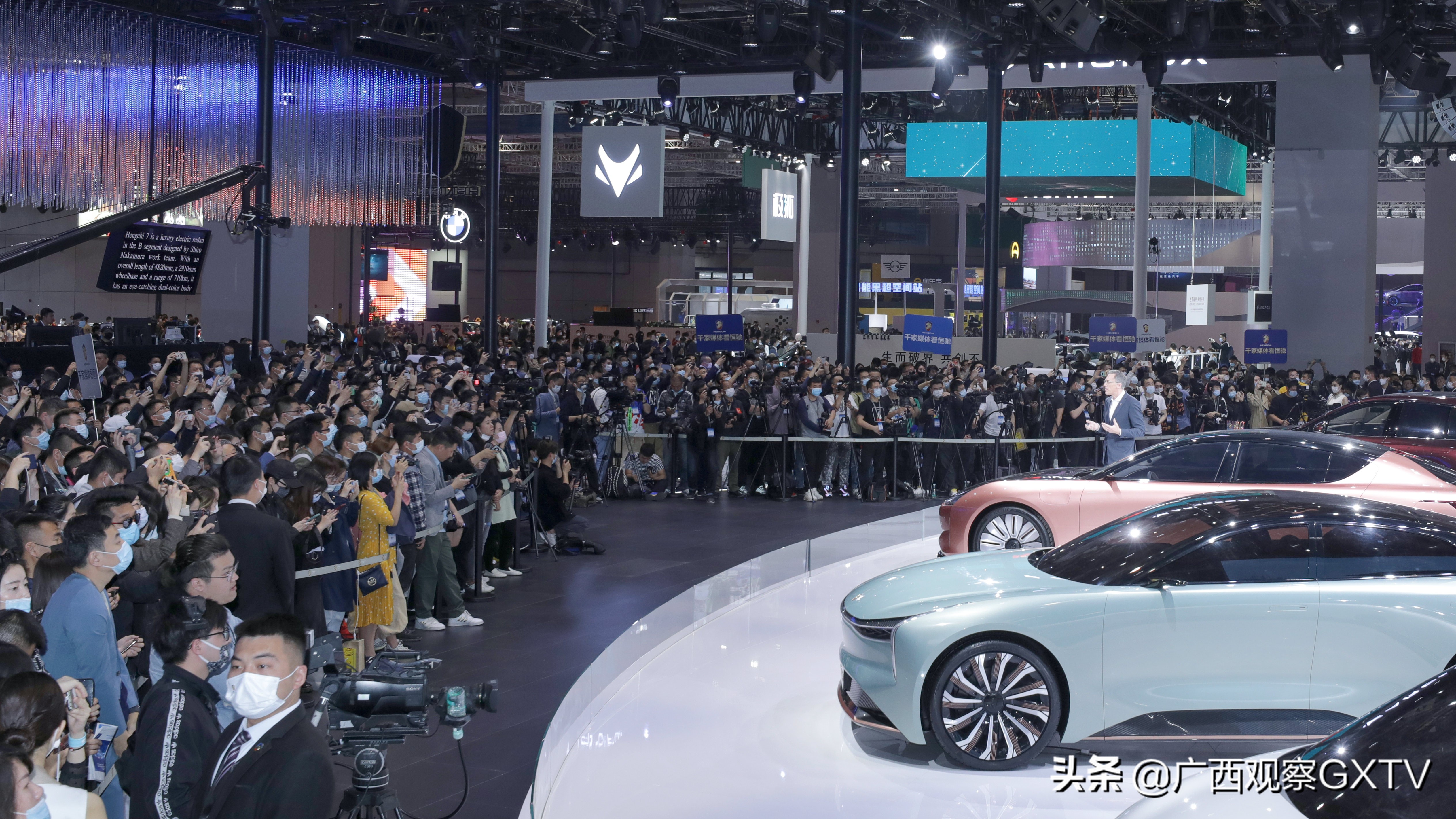 颜值与内涵并行恒驰上海车展首秀,恒驰人气爆表上海车展c位出道