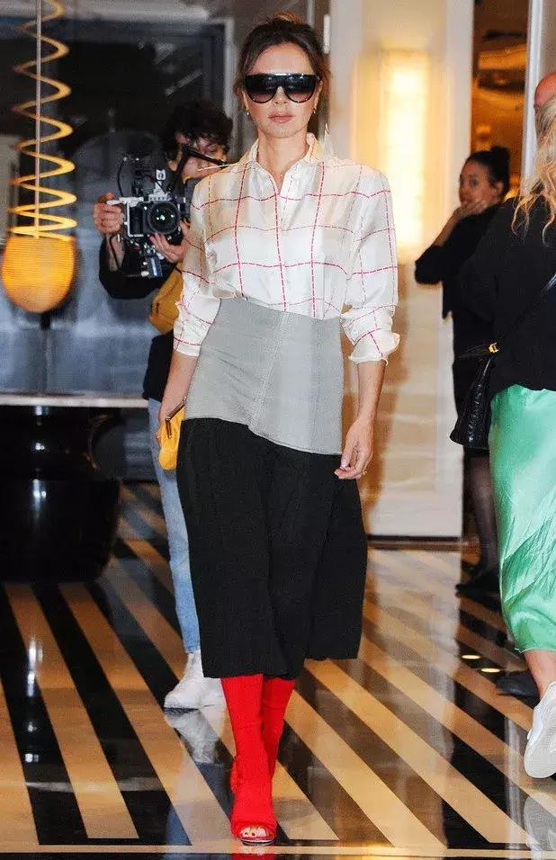 刘雯格纹,刘雯穿格纹衫好看吗