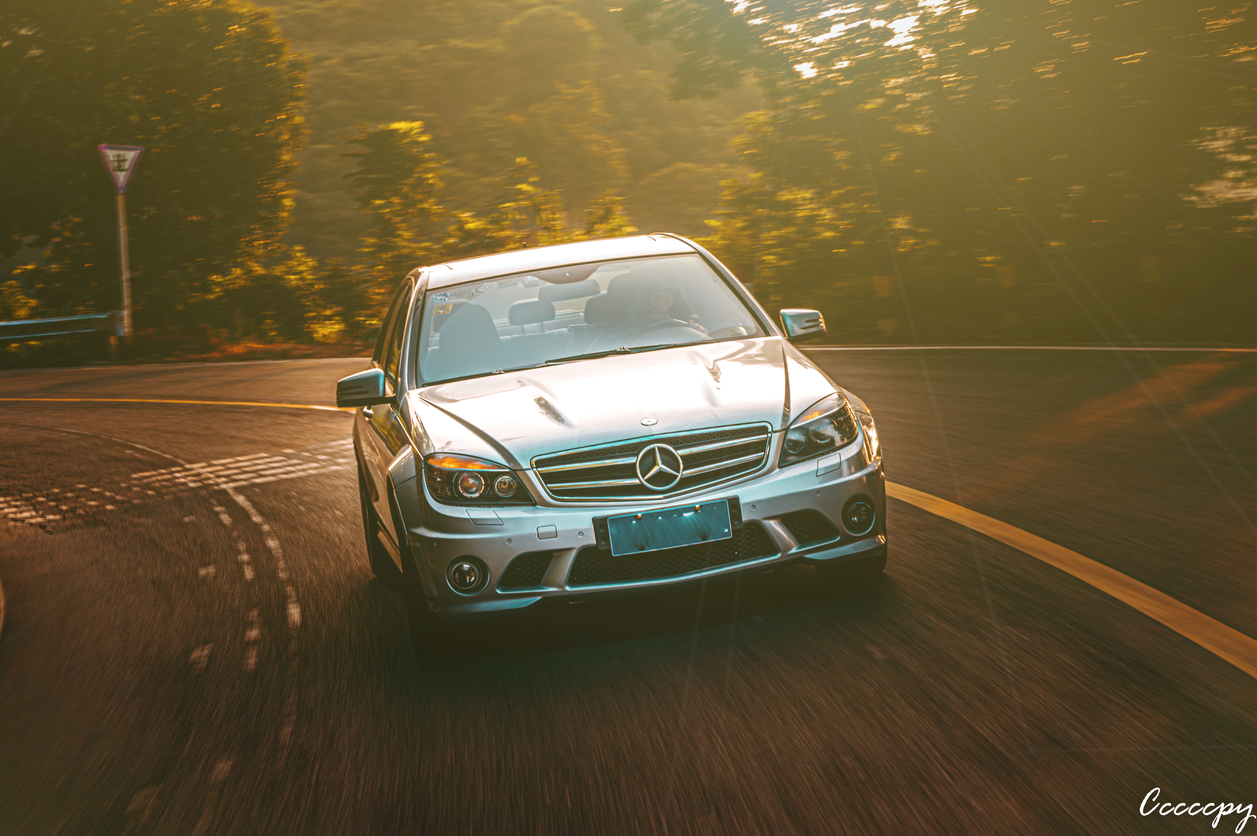 奔驰amgc63双门走街声浪,38号试驾奔驰c63amg