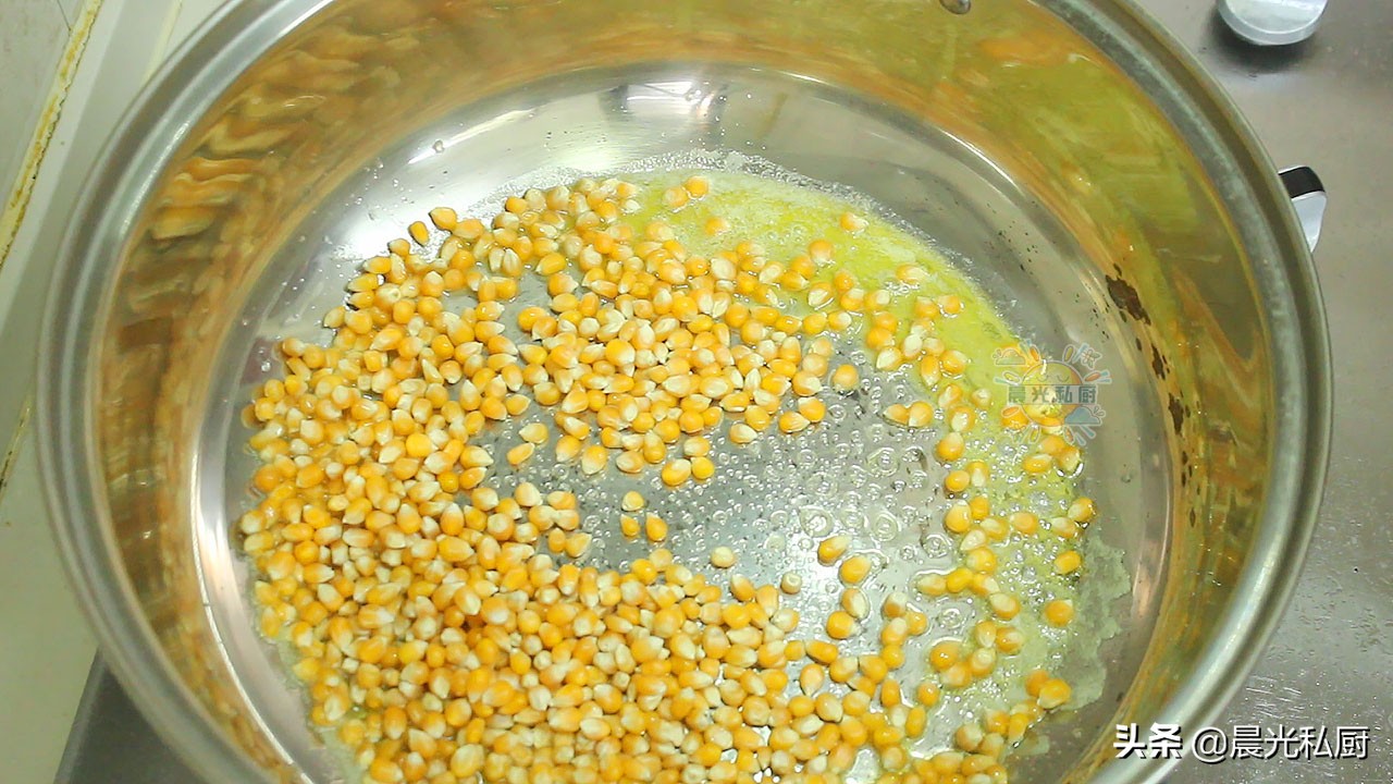 老式爆米花糊锅的原因和解决方法,怎么做爆米花不糊锅