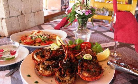 2斤龙虾100块钱,2斤龙虾58元