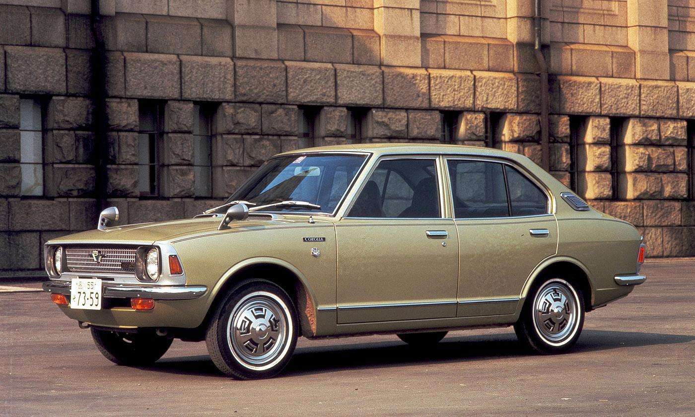 第10代丰田卡罗拉怎么样值得买吗,11代丰田卡罗拉双擎