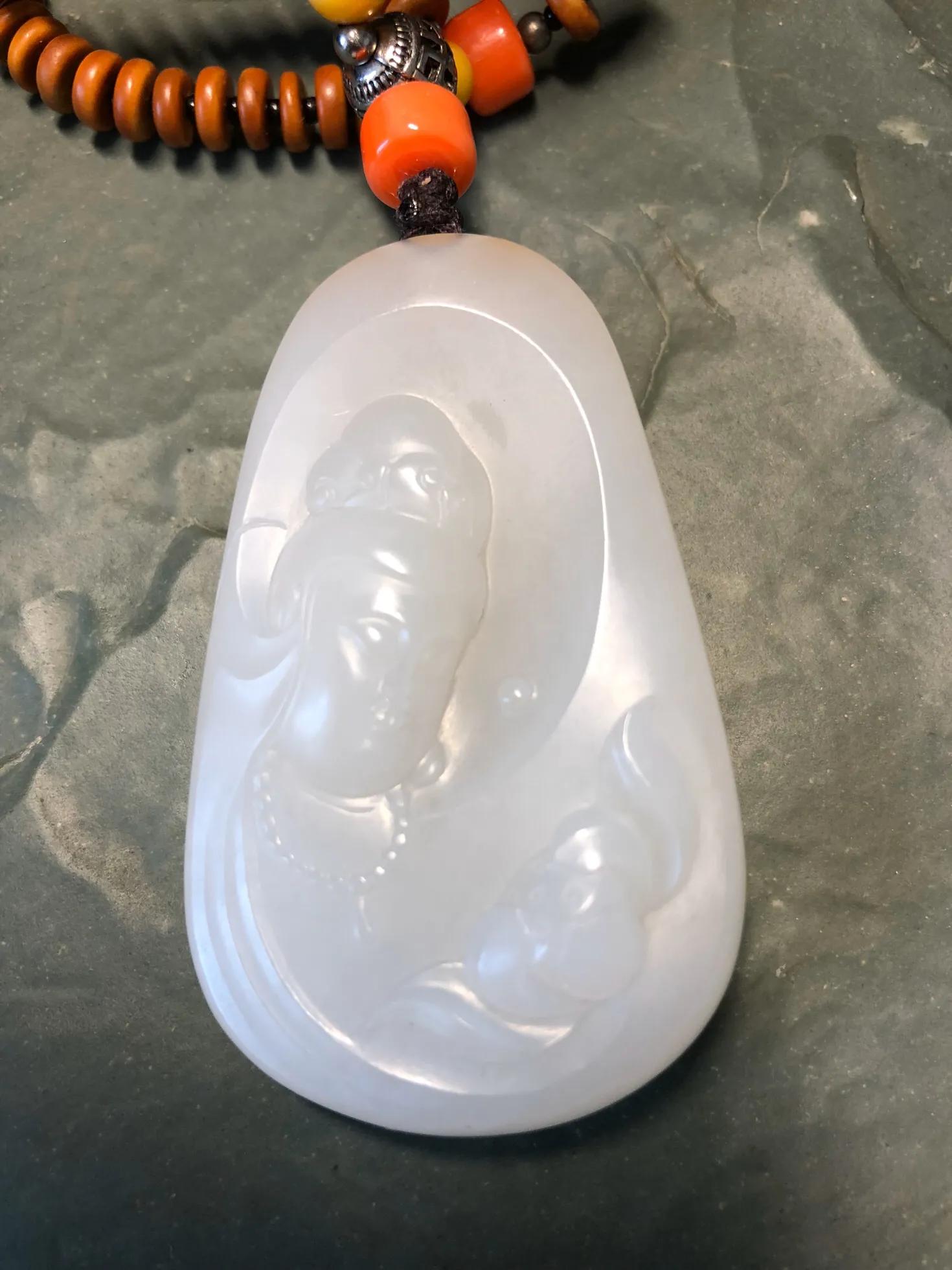 和田玉籽料首选是细度还是油性,和田玉籽料盘了一个月没有油性