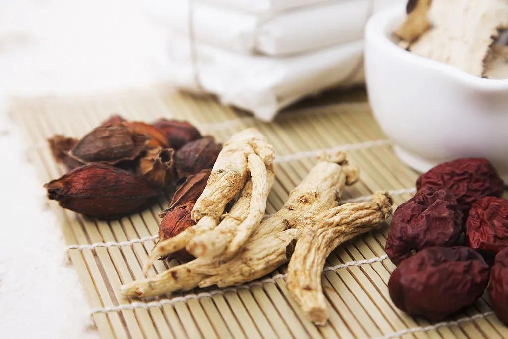 中药有什么禁忌和注意事项,服用中药有禁忌大家一定要注意