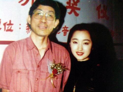 杨钰莹八卦故事,杨钰莹的故事简介