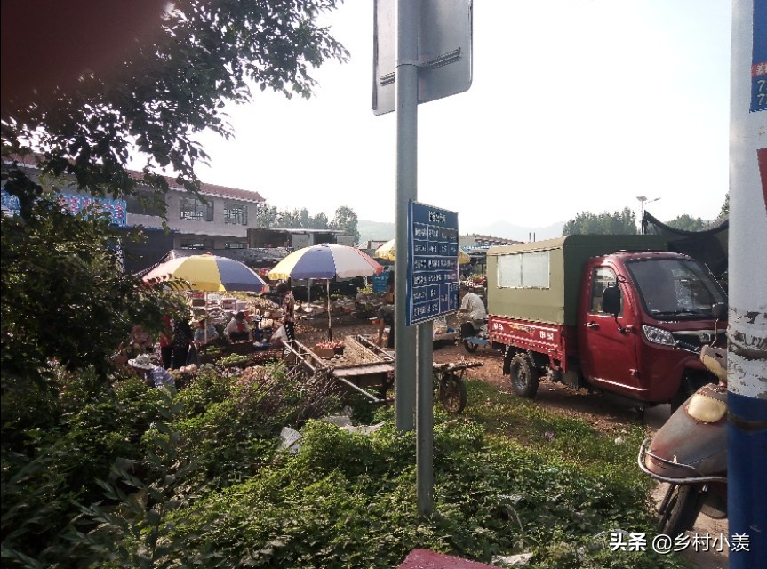 摆地摊什么最好卖最受欢迎呢,摆地摊卖什么最赚钱而且受欢迎