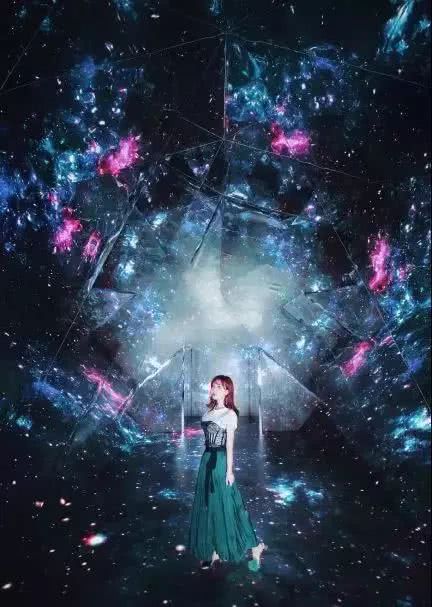 香港巨型圣诞树,香港圣诞树旅游攻略