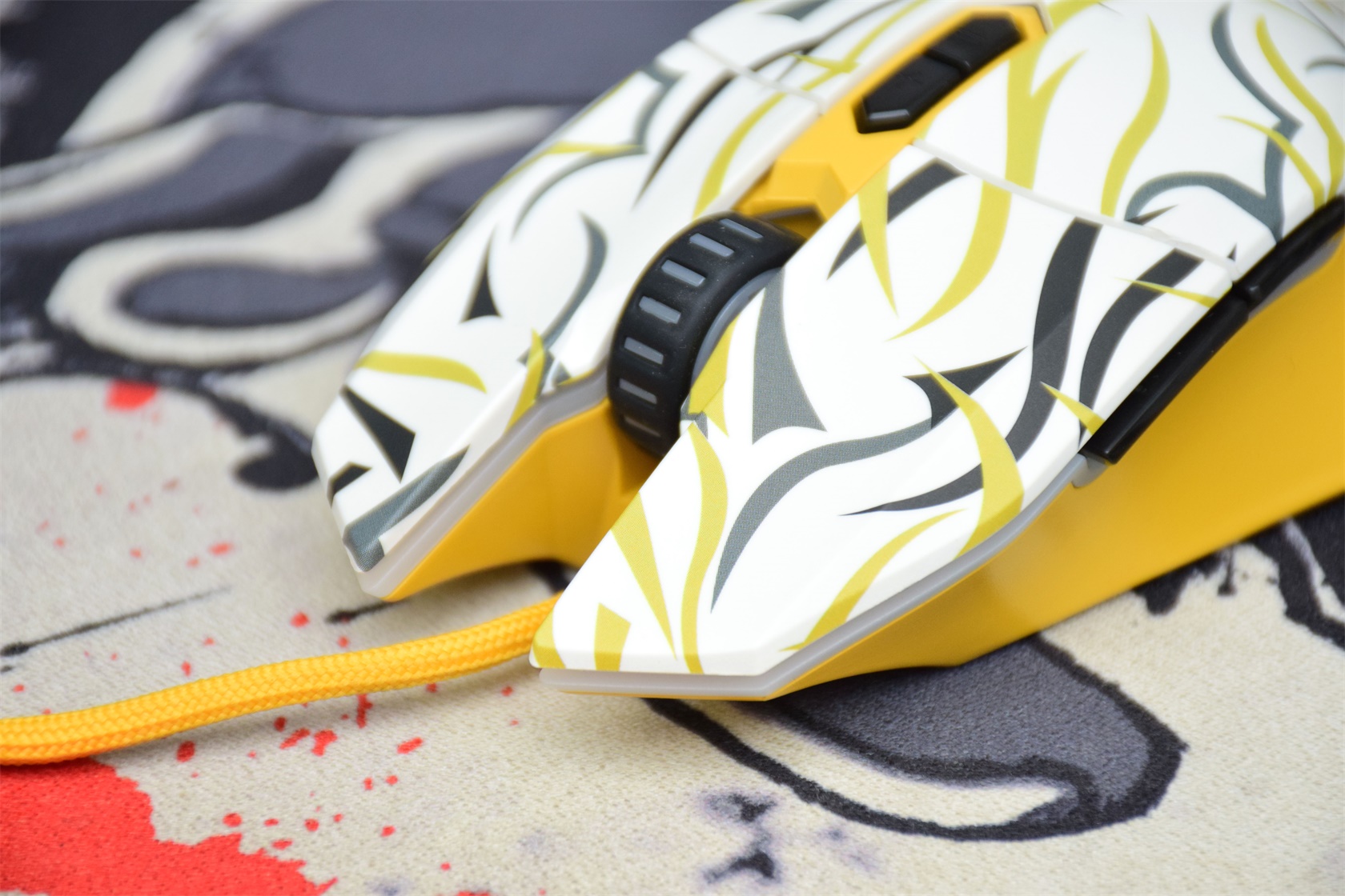 em910达尔优荆棘紫,达尔优牧马人em910鼠标