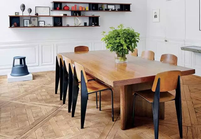 看一下铺地的拼图,木地板地砖拼接方法