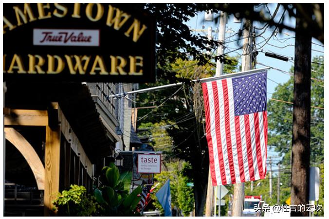 尼康d3300镜头看出去很模糊,尼康300长焦镜头推荐