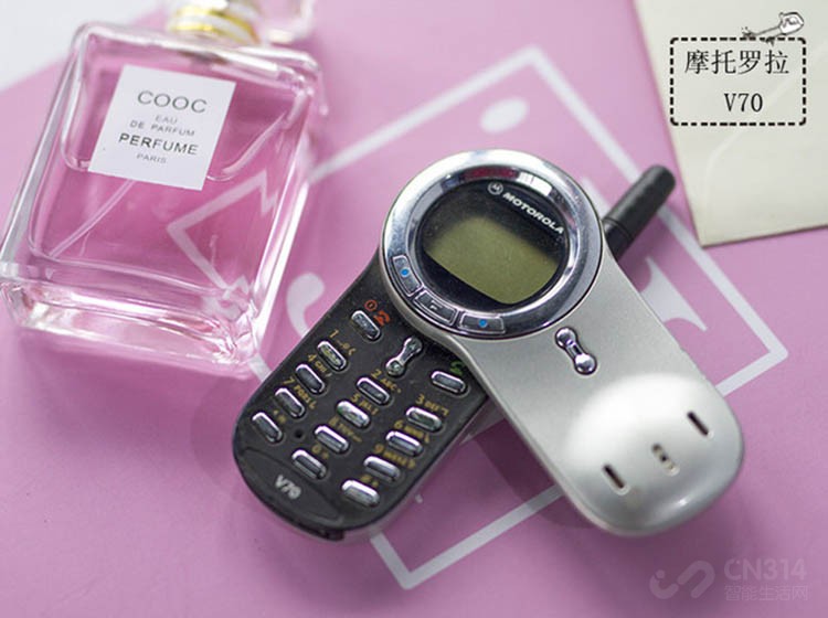 摩托罗拉爆款v系列,摩托罗拉v系列图鉴