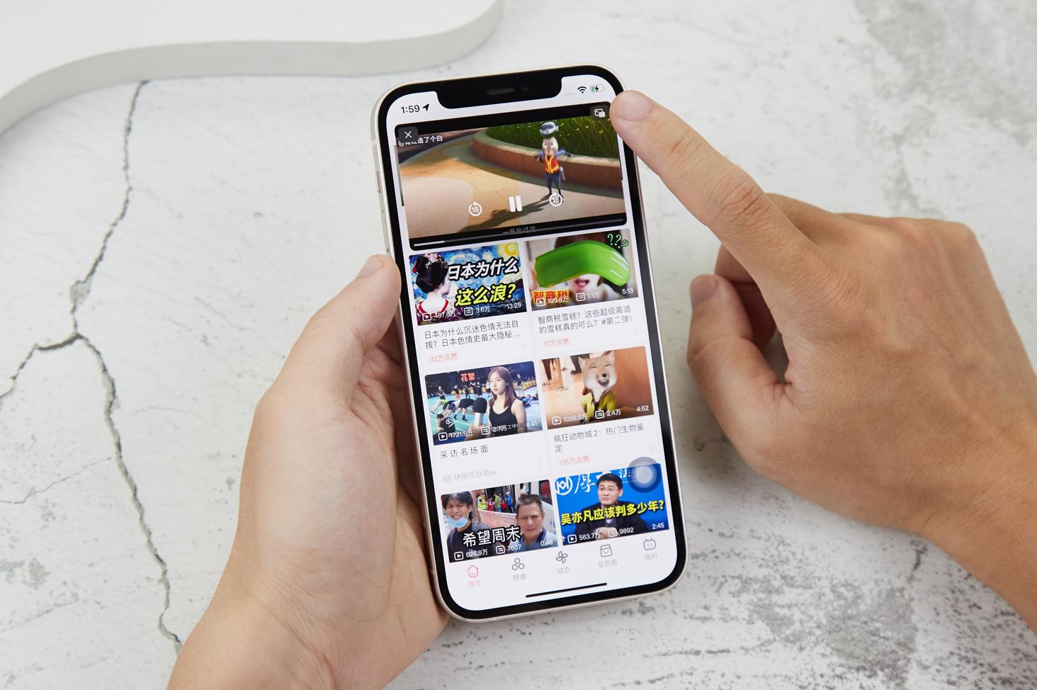 三星分屏和小窗,三星和oppo小折叠屏哪个好