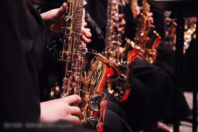 萨克斯演奏邓丽君的100首老歌,萨克斯演奏邓丽君的视频