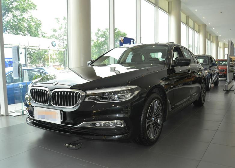 33万买宝马五系,43万没要q5l提了辆宝马x3