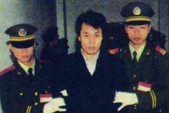 富豪身价1500亿在家中被劫持,身价亿万富豪被绑架