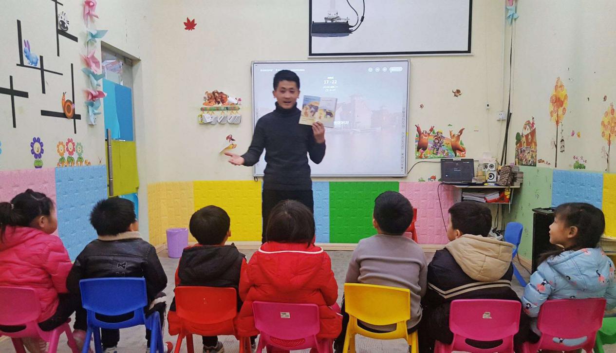 楂樺攼鍑开鍥介檯鏁欒偛涓績,鍑开鍥介檯鏁欒偛