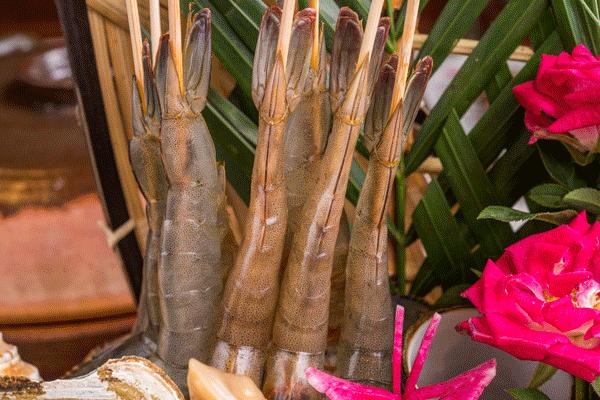 排爆新天地!魔都港式火锅界杀出黑马,开卖「澳洲青龙黄金锅」