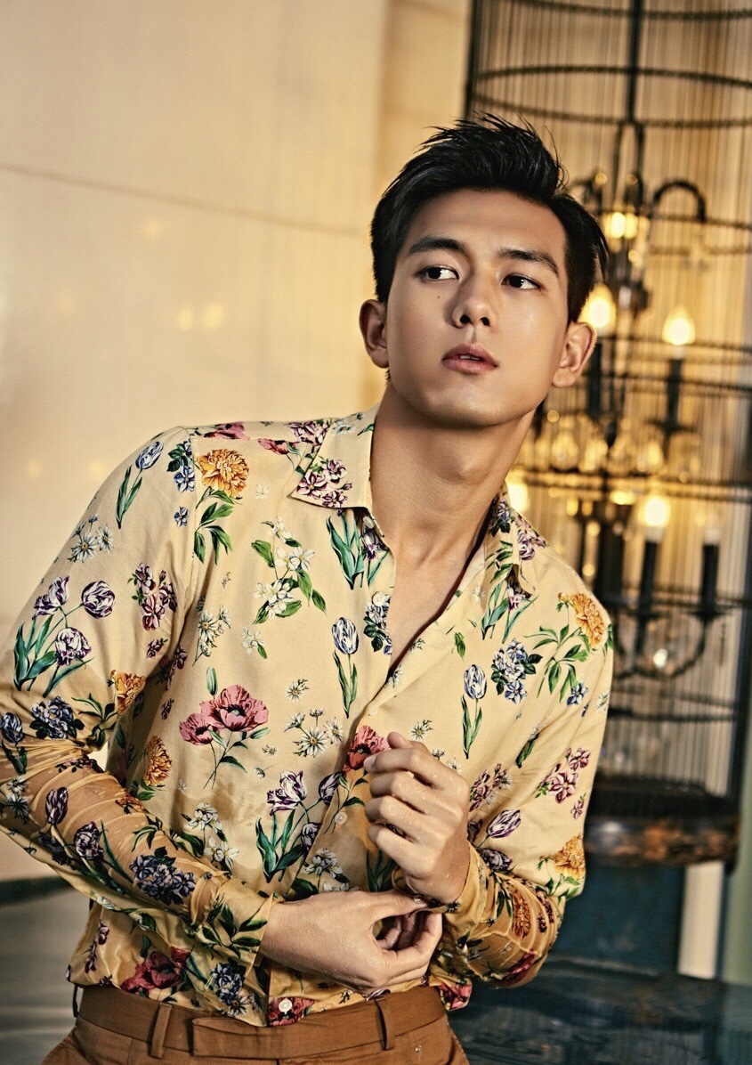 李现为《河神》长时待水下，靠打点滴缓胃疼，至今仍有胃炎后遗症