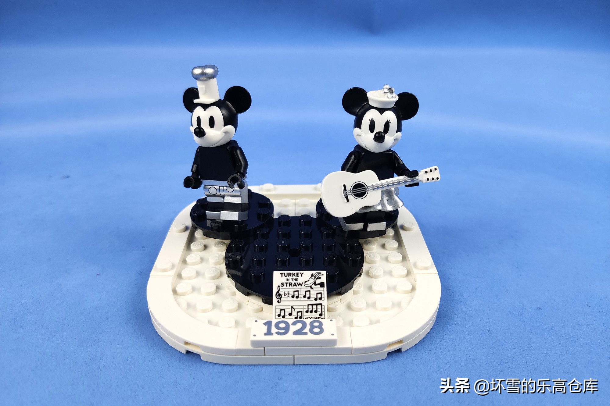 乐高米奇蒸汽船开箱,乐高威利号汽船价格