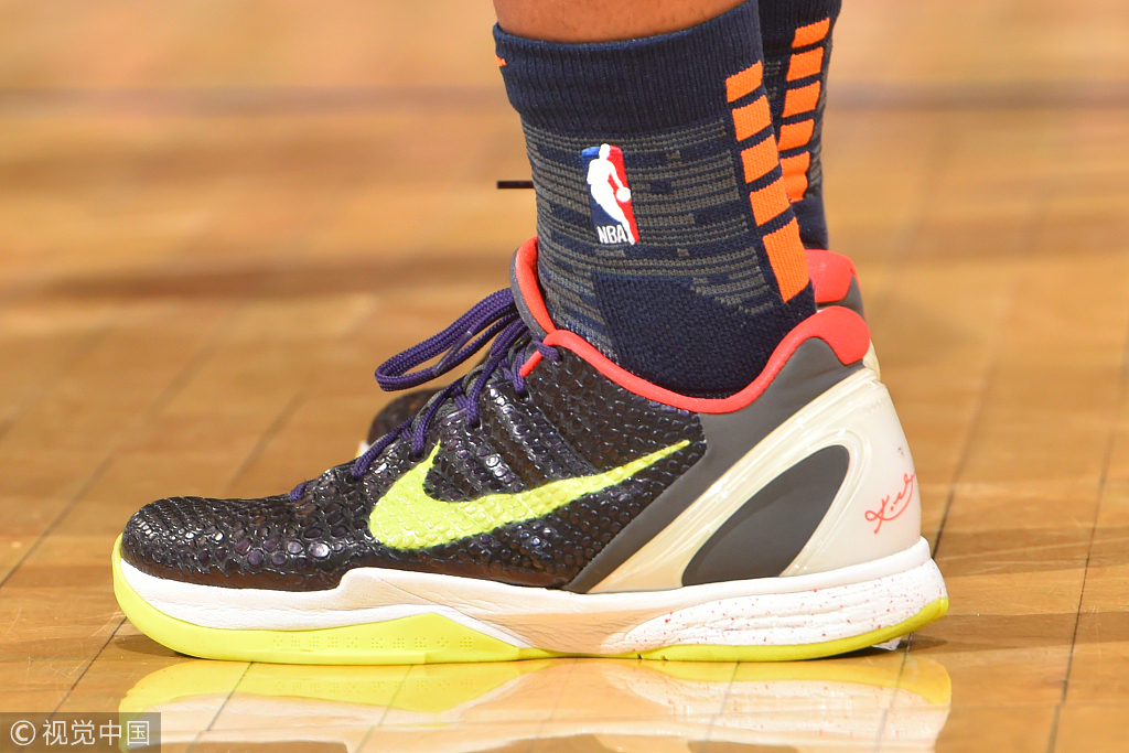 NBA今日球鞋精选:新配色UACurry5来了!库里穿它致敬老爹
