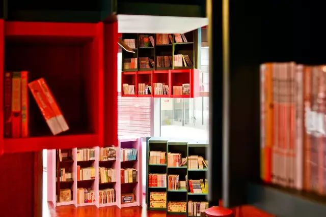 收藏！本期我们精选长沙14家宝藏书店推荐给你~