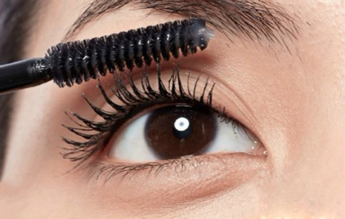 新手也能刷出根根分明的卷翘睫毛,睫毛卷翘根根分明