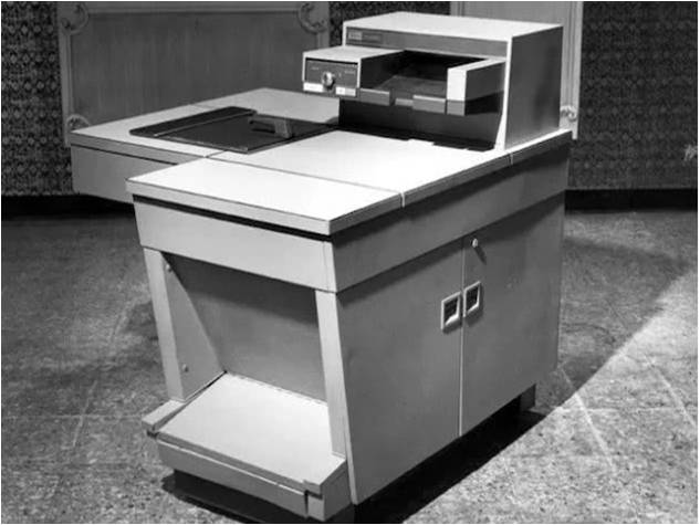 乔布斯说比尔盖茨偷技术,乔布斯偷师