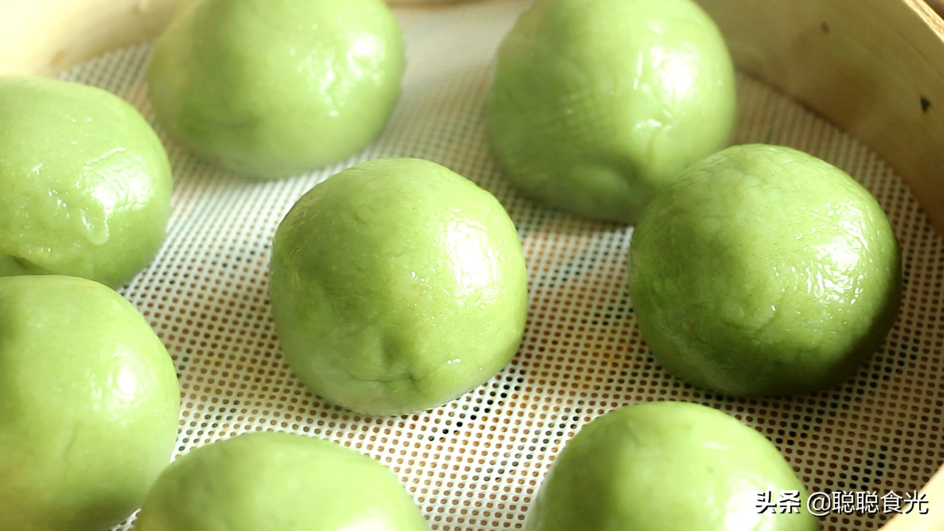 正宗清明青团做法,清明节要吃青团教你在家自制青团