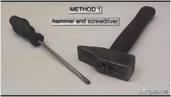 修车螺丝断了怎么取,修车时很紧的螺丝怎么拧下来