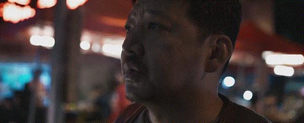 哭晕在影院!没明星没流量的“三无电影”,凭什么封神?