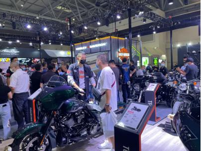 跨越大半个中国来到重庆摩博会,全国摩友齐聚重庆摩博会