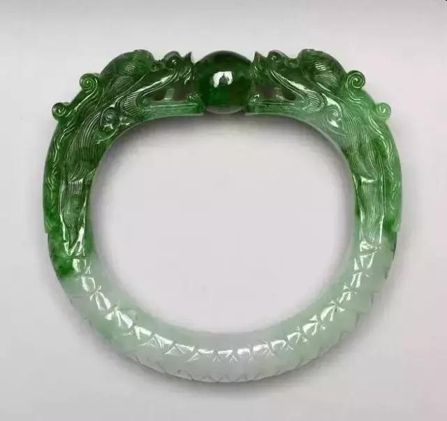 古代女人的首饰,古代女子的首饰描写