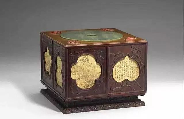 同年代的学生用的文具盒,开学了看看大家的文具盒是怎样的