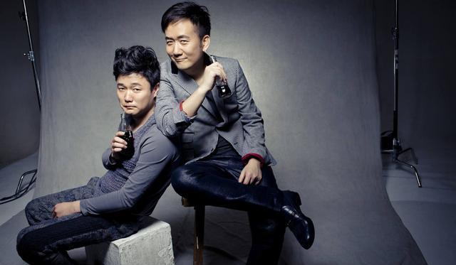 柳岩穿吊带衫,柳岩白色吊带衫