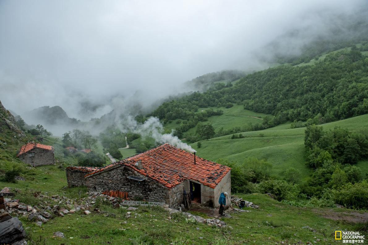 西班牙阿斯图里亚斯视频大全,西班牙组曲阿斯图里亚斯的传奇