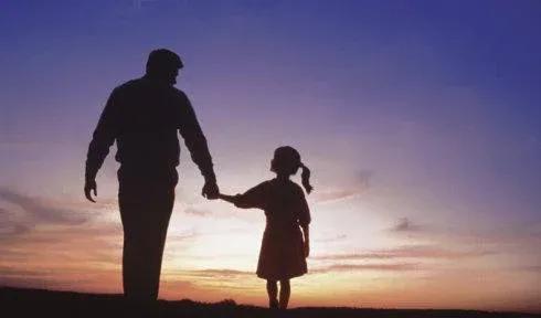 父母和孩子之间有代沟是什么原因,父母怎么应对与孩子代沟