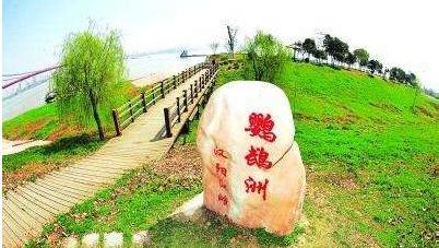 唐朝有三首诗被称为七律第一您觉得哪一首实至名归呢？