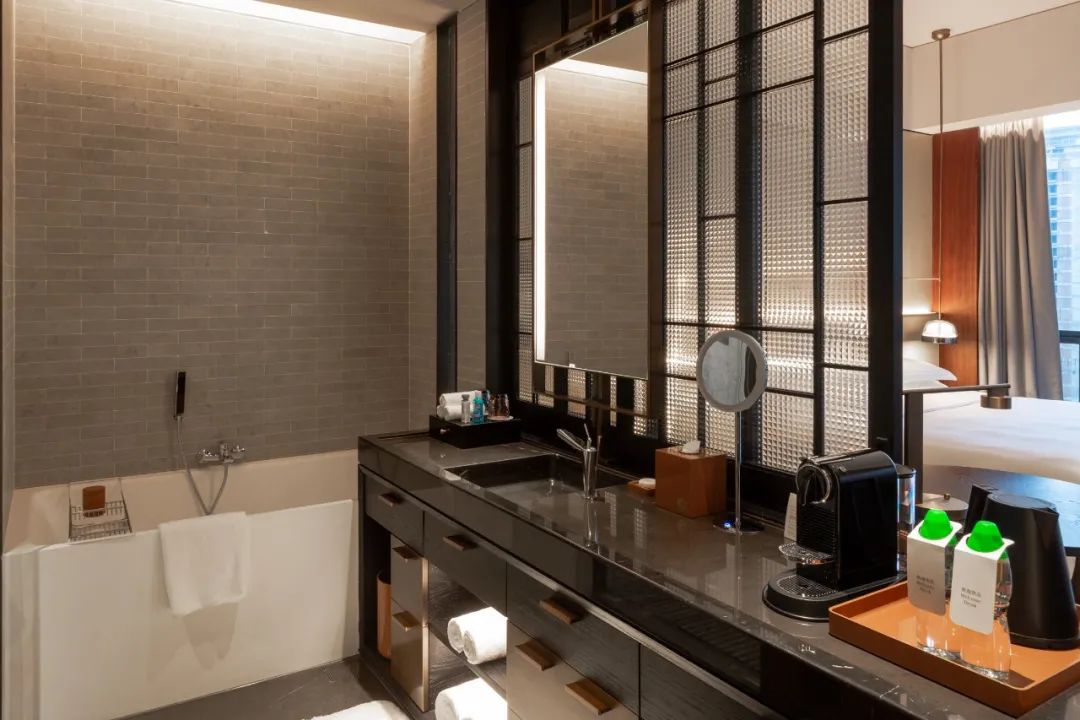 因为《寻味东莞》和岭南这家奢雅风洲际酒店，我特地去了一趟东莞