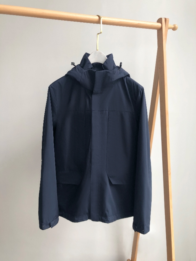 GORE-TEX面料美国戈尔公司生产轻、薄、坚固、耐用