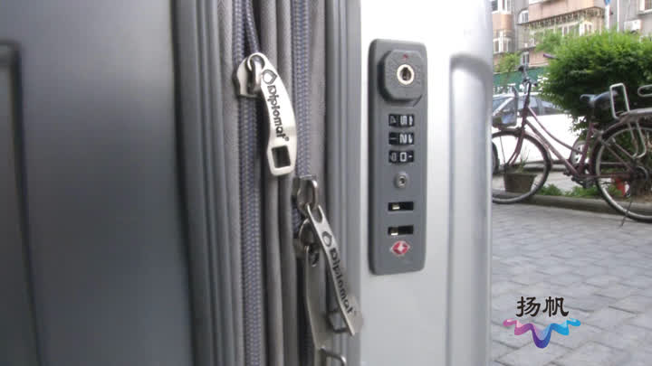 拉杆箱密码设置好正确打开方法,怎样打开拉杆箱密码视频